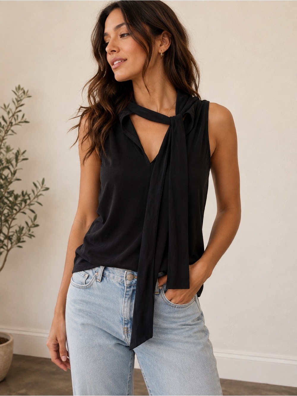 Lola & Sophie New York Draped Neck Sleeveless Blouse Size M